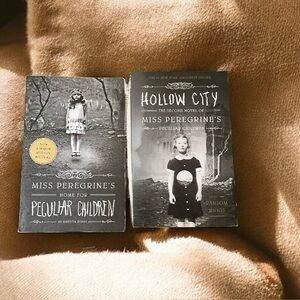 📚 Miss Peregrine’s Home for Peculiar Children Series (Books 1 & 2)